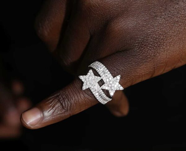 Moissanite Baguette Star Ring - Image 2